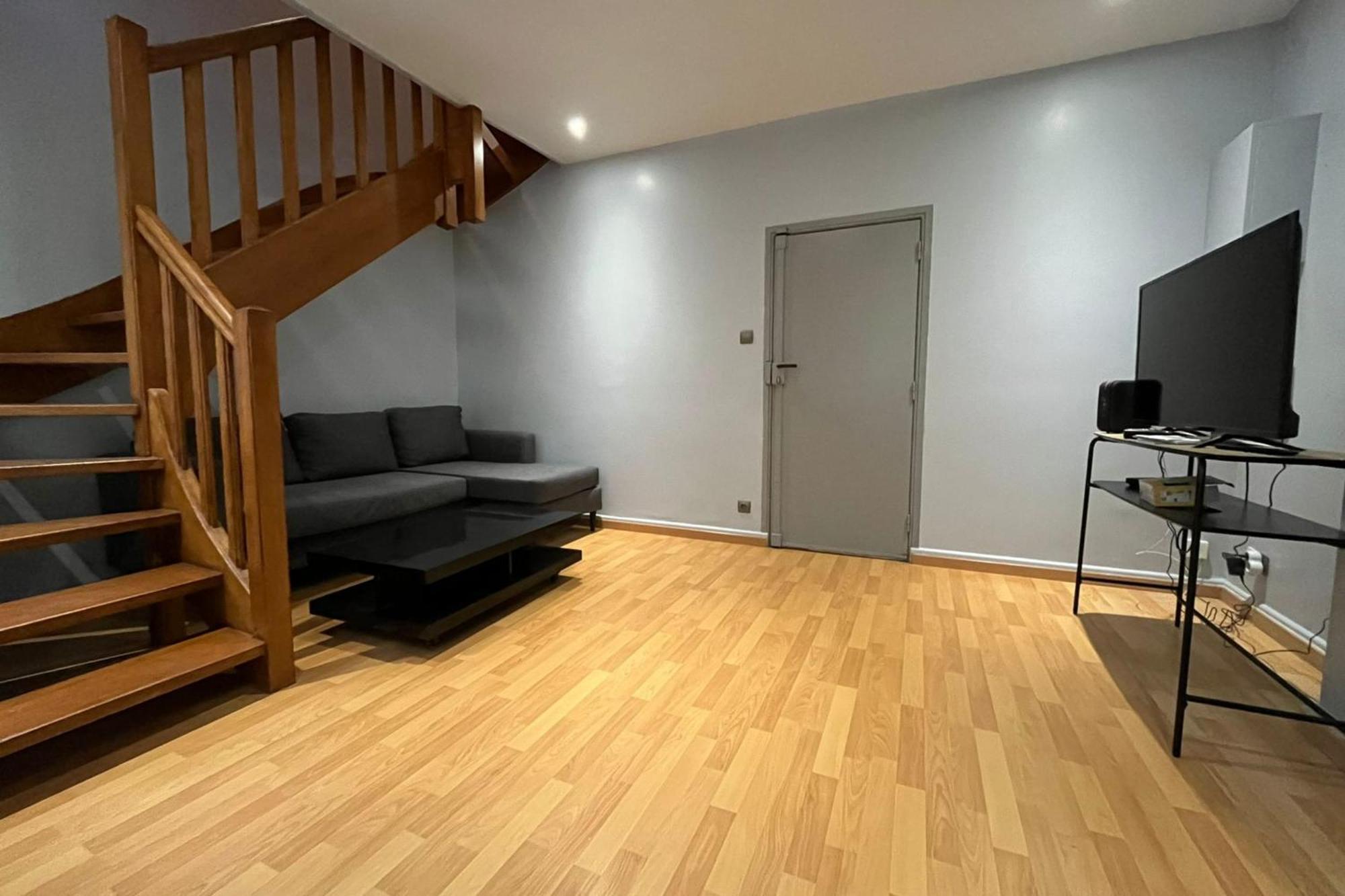 Ferienwohnung Le Duplex Des Dames Nancy Exterior foto